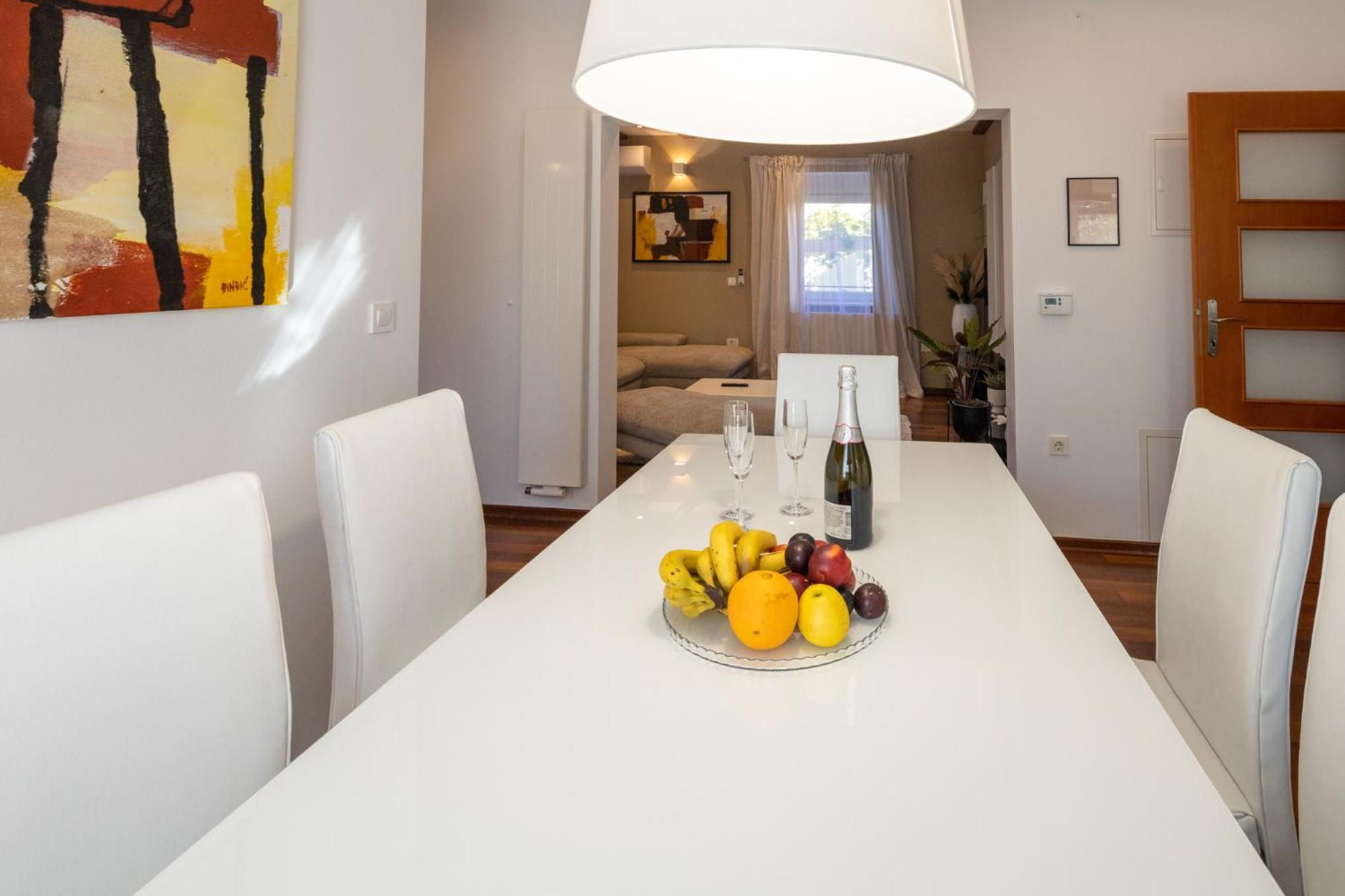 Lumaja Luxury Apartman Биоград-на-Мору Экстерьер фото