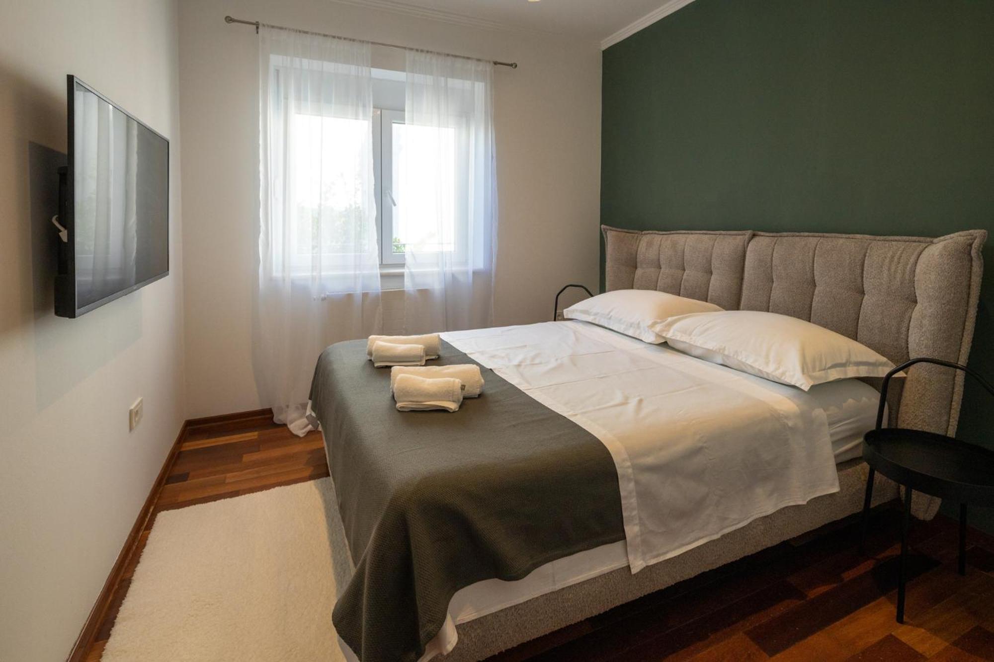 Lumaja Luxury Apartman Биоград-на-Мору Экстерьер фото