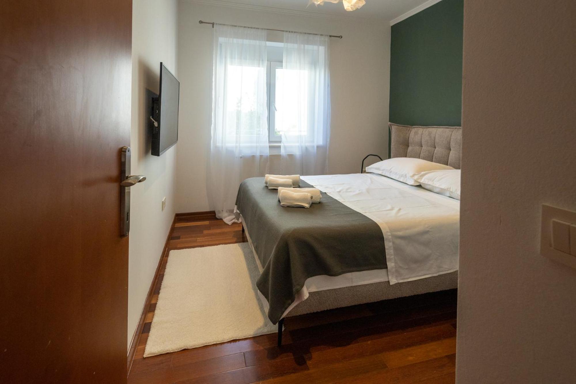 Lumaja Luxury Apartman Биоград-на-Мору Экстерьер фото